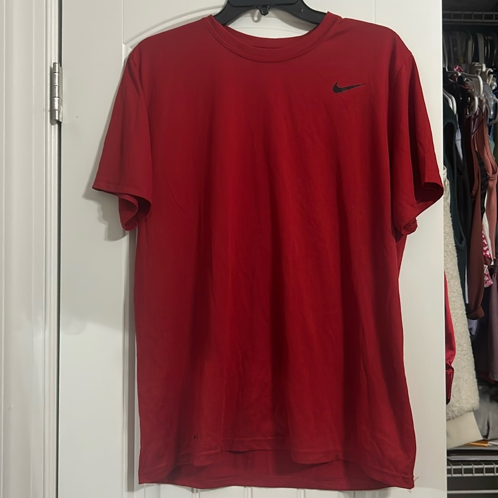 Red Drifit Men’s Tee